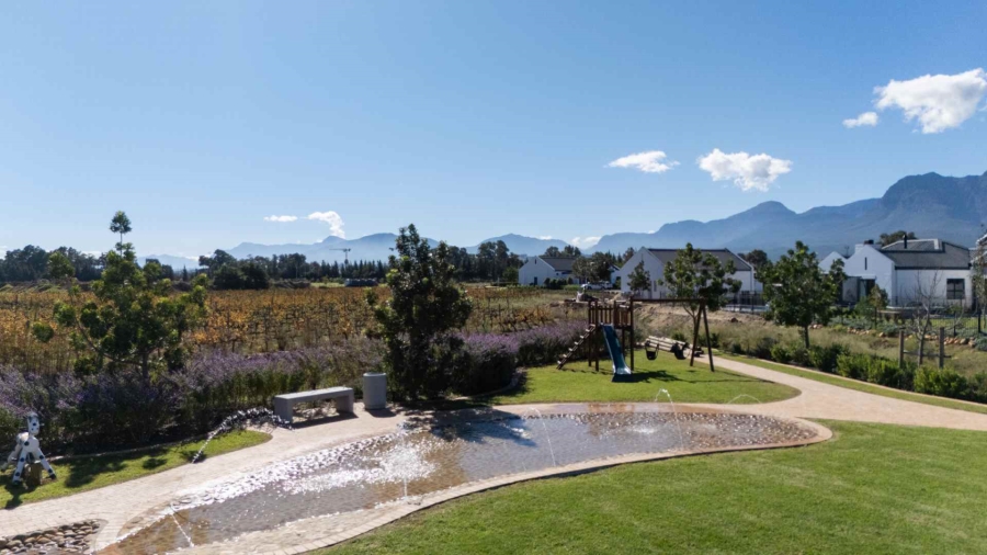 4 Bedroom Property for Sale in Paarl Valleij Lifestyle Estate Western Cape